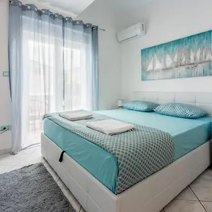 Apartman Tena, Selce