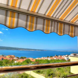 Bayview Apartman